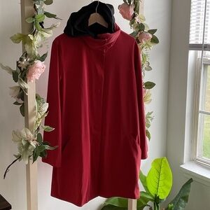 MYCRA PAC Red Hooded Coat.  Reversible with magnetic buttons  SIZE S/M